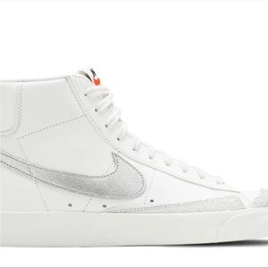 Nike Blazer Mid ‘77 SE